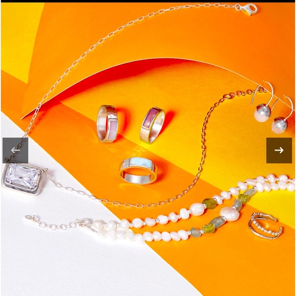 Fabulous Shine Pendant Necklace nib used for display only. Also have - Picture 7 of 7